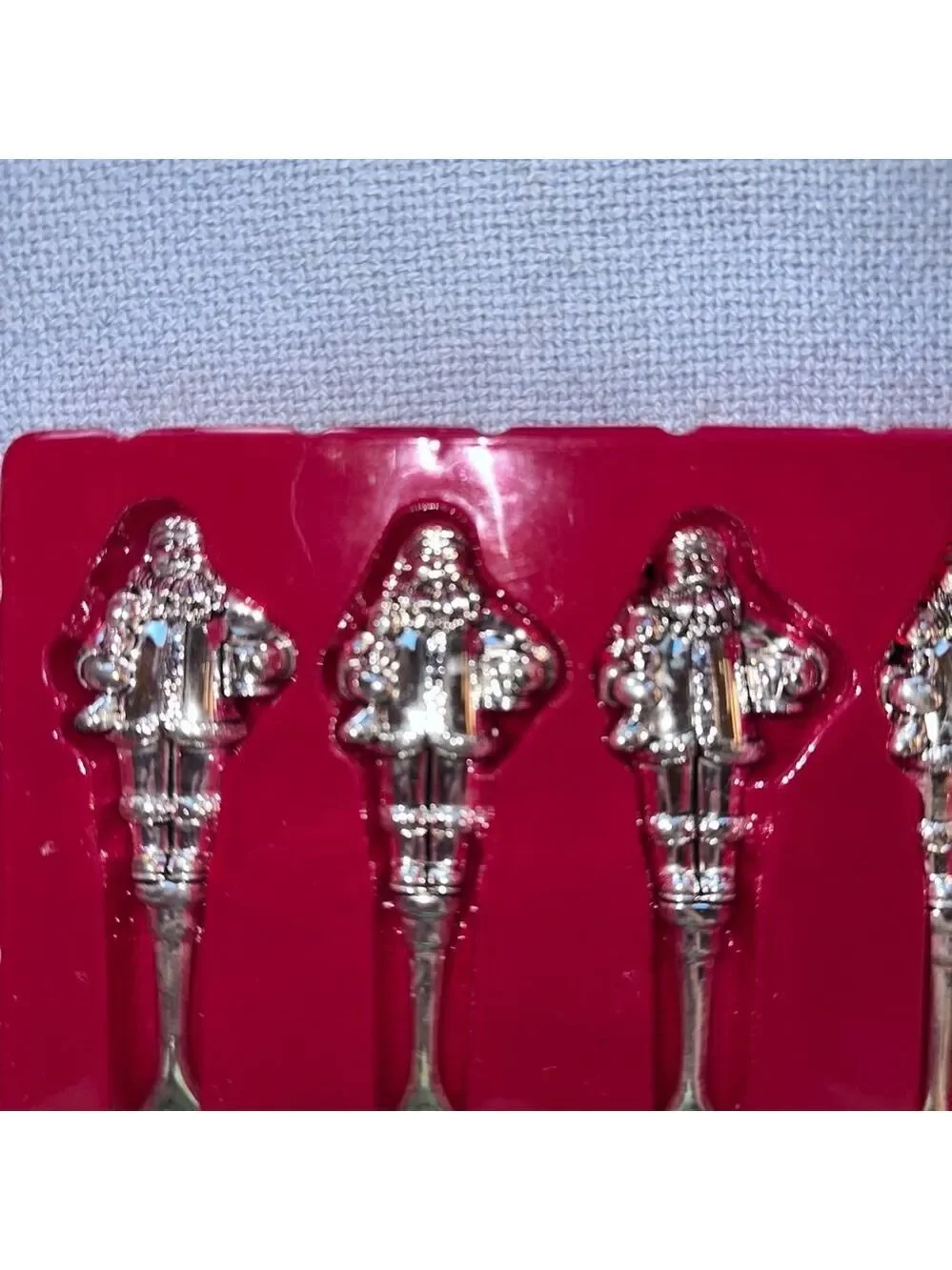 NOS Vintage 1999 Wallace Silversmiths Santa Fork Set 4 Piece Silverplated